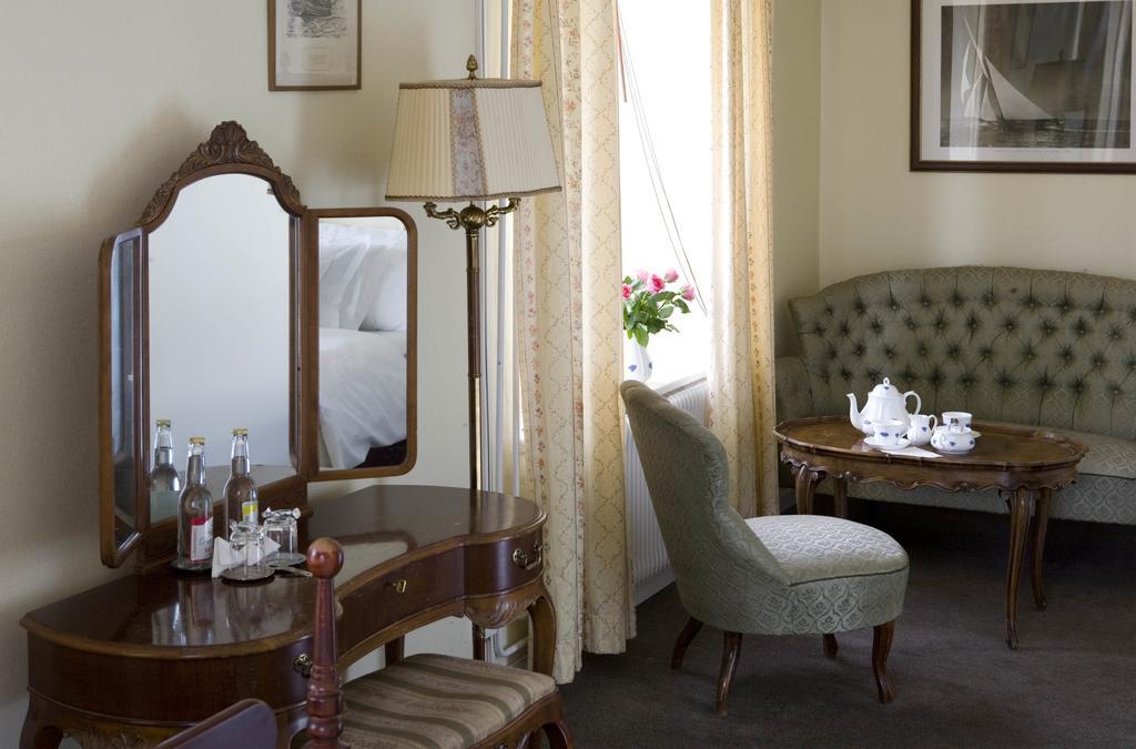 Hotell Bla Blom Gustavsberg المظهر الخارجي الصورة