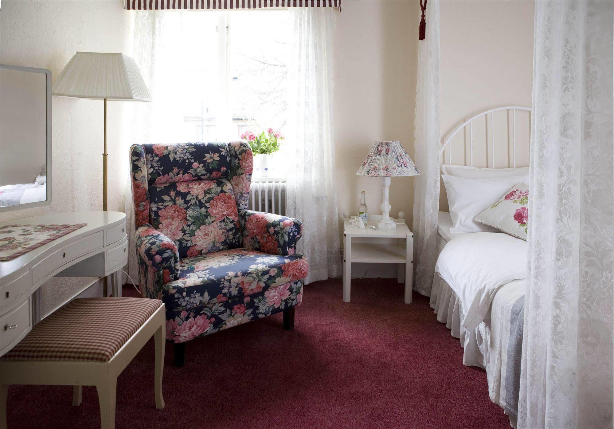 Hotell Bla Blom Gustavsberg المظهر الخارجي الصورة